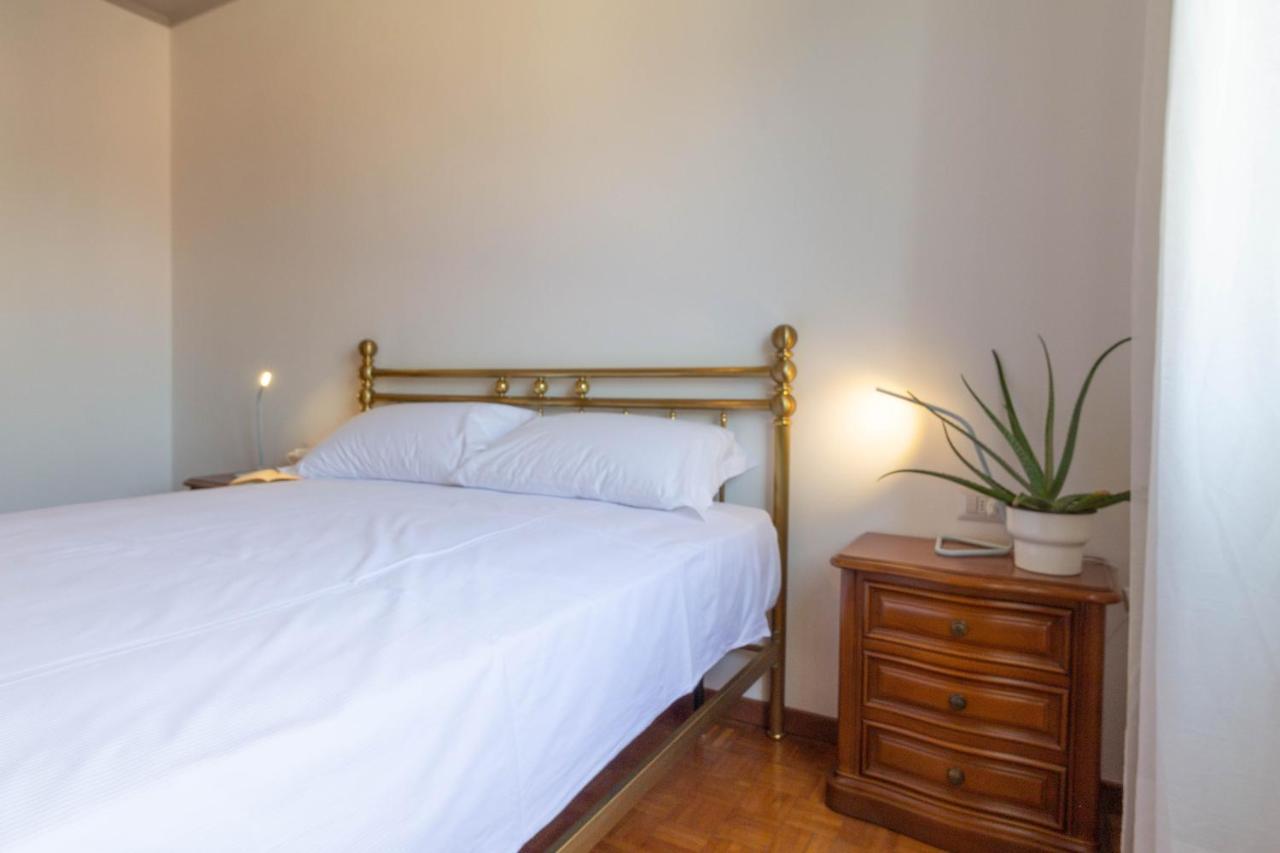 Mamma Ciccia Holiday Home - Casa Imperia Mandello del Lario Esterno foto